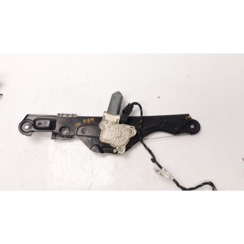Recambio de elevalunas trasero derecho para mercedes-benz clase e (w211) berlina 2.2 cdi cat referencia OEM IAM 2117300246 10614