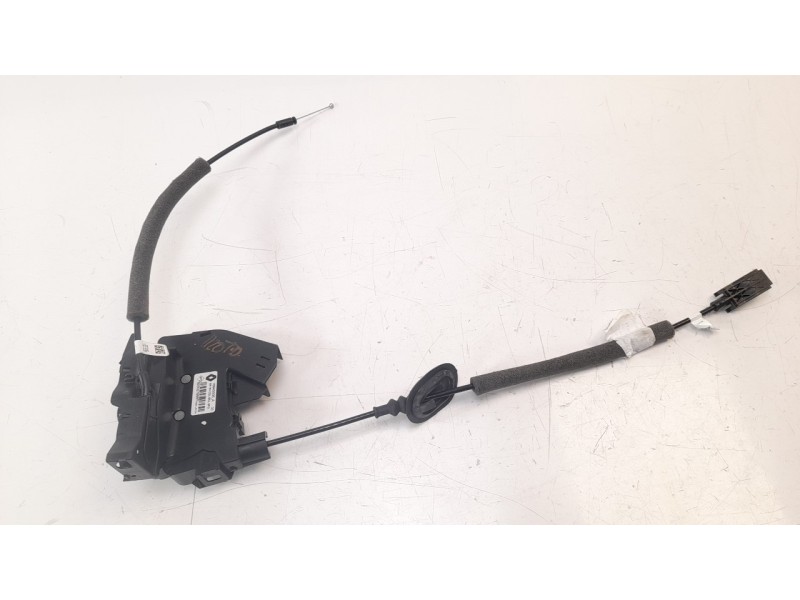 Recambio de cerradura puerta trasera derecha para renault scenic iv 1.2 tce energy referencia OEM IAM 825027986R  825020600R