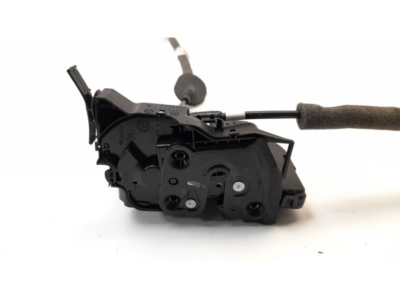 Recambio de cerradura puerta trasera izquierda para renault scenic iv 1.2 tce energy referencia OEM IAM 825037705R  