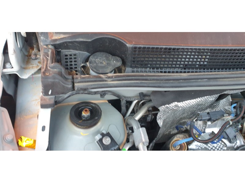 Recambio de deposito limpia para dacia sandero iii expression referencia OEM IAM 289105693R  