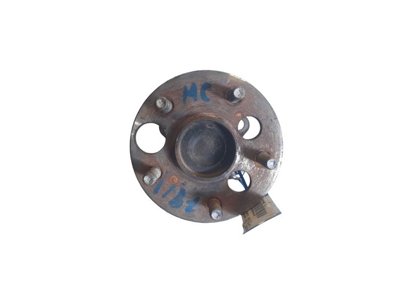 Recambio de buje para toyota yaris (ncp1/nlp1/scp1) 1.3 expo referencia OEM IAM   