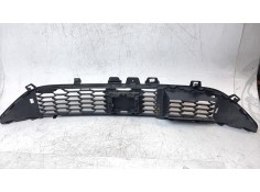 Recambio de rejilla paragolpes central para dacia sandero iii expression referencia OEM IAM 622543243R 107086003  2