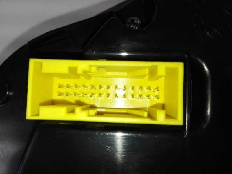 Recambio de cuadro instrumentos para peugeot 5008 active referencia OEM IAM 9810462780  