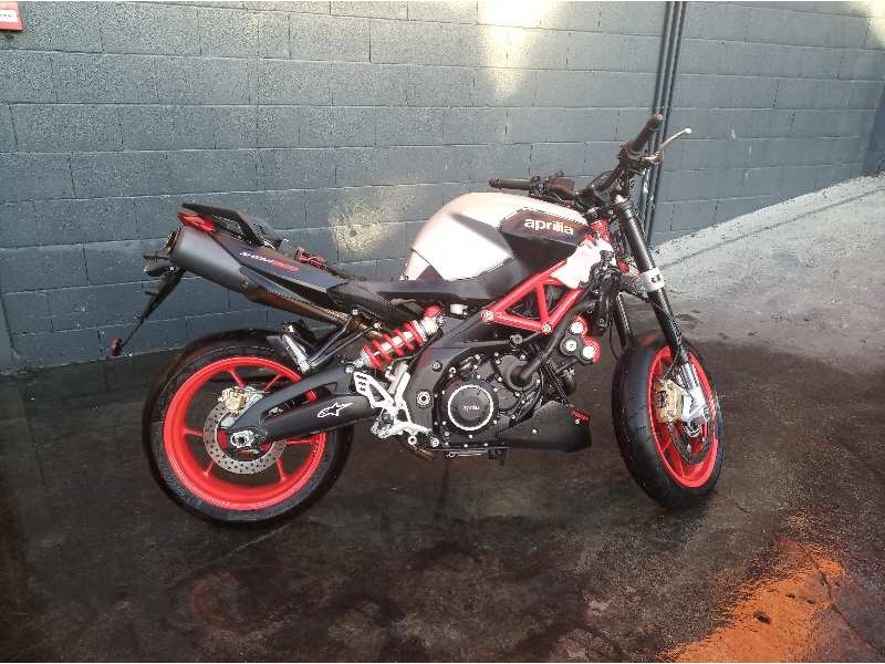 aprilia yb del año 2018