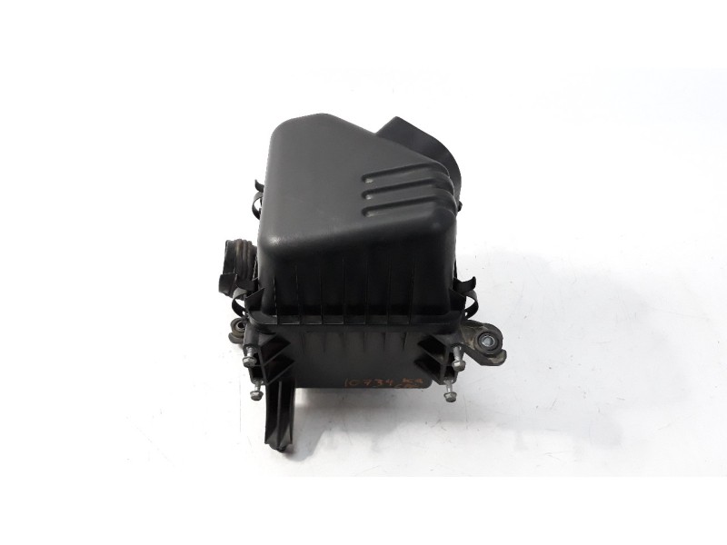 Recambio de filtro aire para kia cee´d 1.6 crdi cat referencia OEM IAM 281002H200  