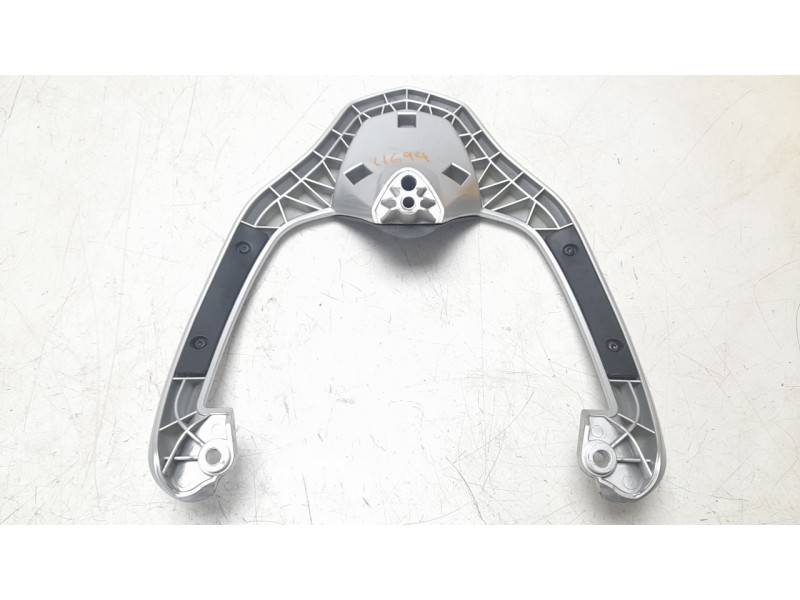 Recambio de portaequipajes para piaggio (vespa) piaggio liberty 125 iget referencia OEM IAM 1B00202600090  