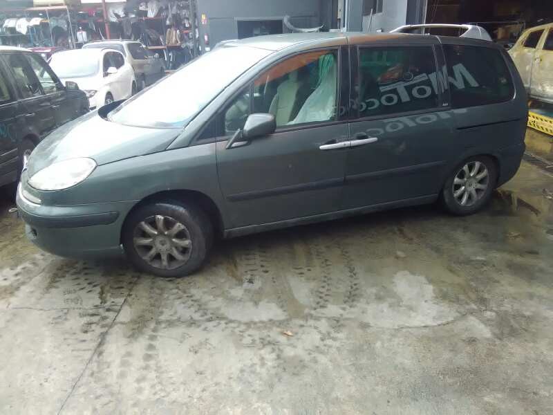 peugeot 807 del año 2005