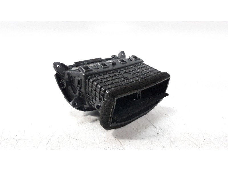 Recambio de rejilla aireadora para kia xceed 1.0 tgdi cat referencia OEM IAM 97040J7000  