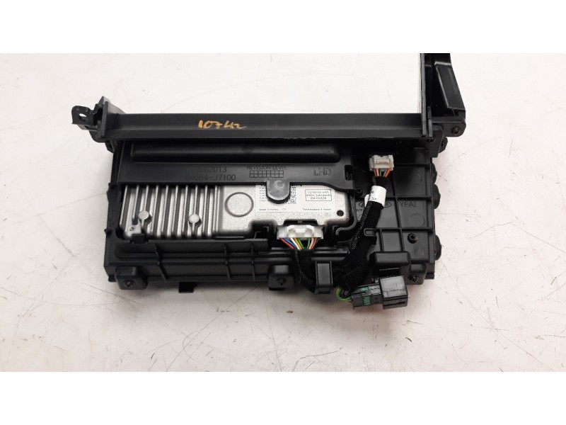 Recambio de modulo electronico para kia xceed 1.4 tgdi cat referencia OEM IAM 95560J7000  