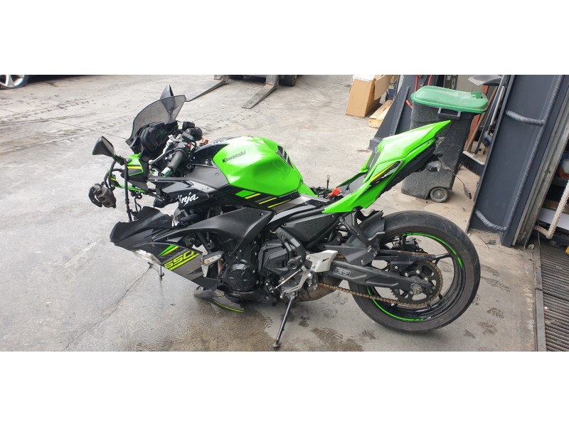 kawasaki ninja 650 del año 2018
