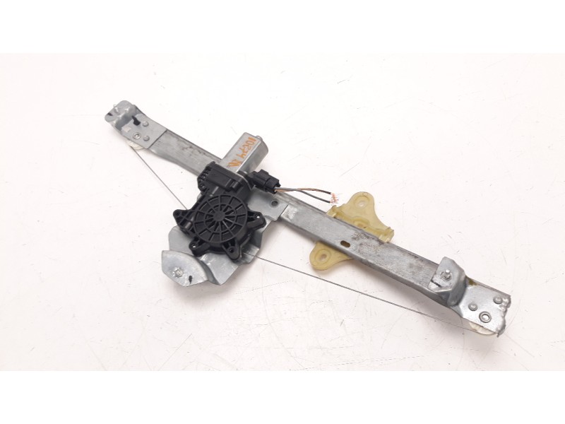 Recambio de elevalunas delantero derecho para renault clio iv 1.5 dci diesel fap referencia OEM IAM 807205569R 106199615 115624
