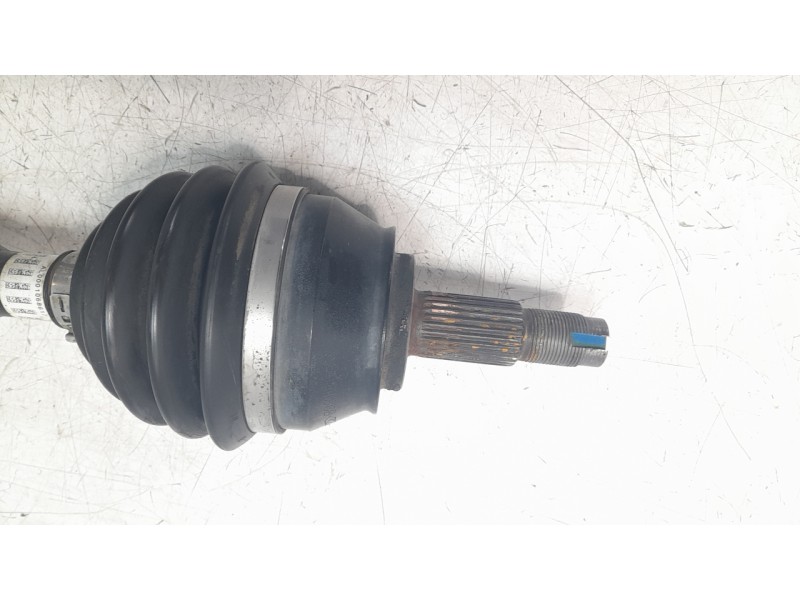 Recambio de transmision delantera izquierda para jeep cherokee limited 4wd referencia OEM IAM 68239396AD P68265869AA 
