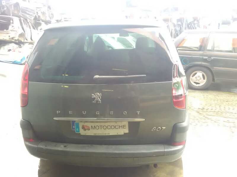 peugeot 807 del año 2005
