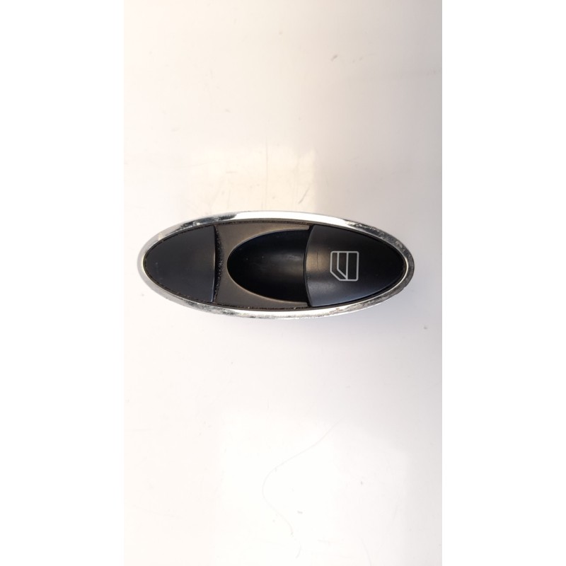 Recambio de mando elevalunas trasero izquierdo para mercedes-benz clase e (w211) berlina 2.2 cdi cat referencia OEM IAM A2119218