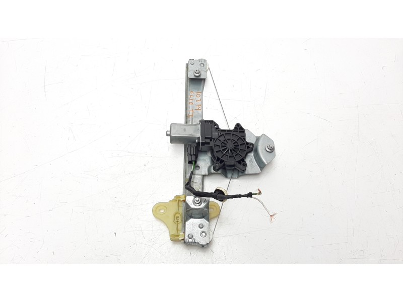 Recambio de elevalunas trasero izquierdo para renault clio iv 1.5 dci diesel fap referencia OEM IAM 82701050R  