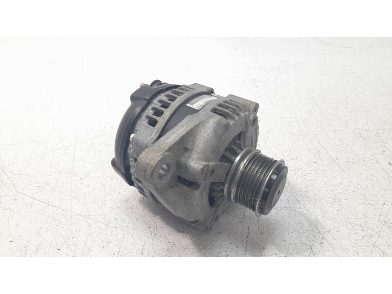 Recambio de alternador para jeep cherokee limited 4wd referencia OEM IAM 56029739AA ALF510A04DN 