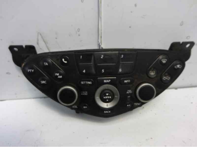 Recambio de sistema audio / radio cd para nissan primera berlina (p12) acenta referencia OEM IAM 28395AV620 CSW5830C 20750217H