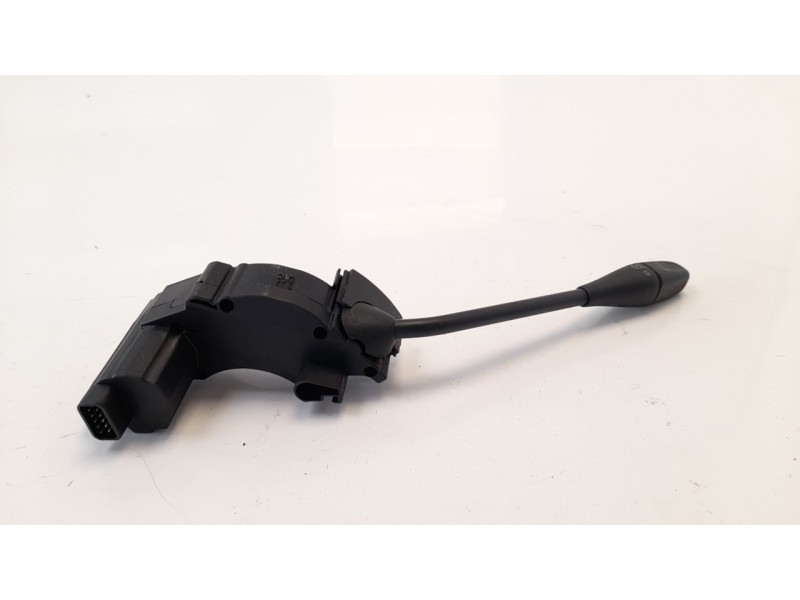 Recambio de mando multifuncion para mercedes-benz clase e (w211) berlina 2.2 cdi cat referencia OEM IAM A0085452524  