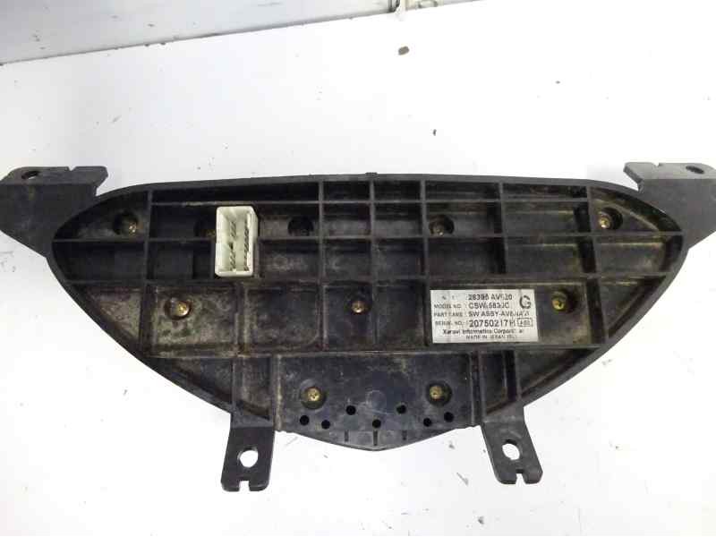 Recambio de sistema audio / radio cd para nissan primera berlina (p12) acenta referencia OEM IAM 28395AV620 CSW5830C 20750217H