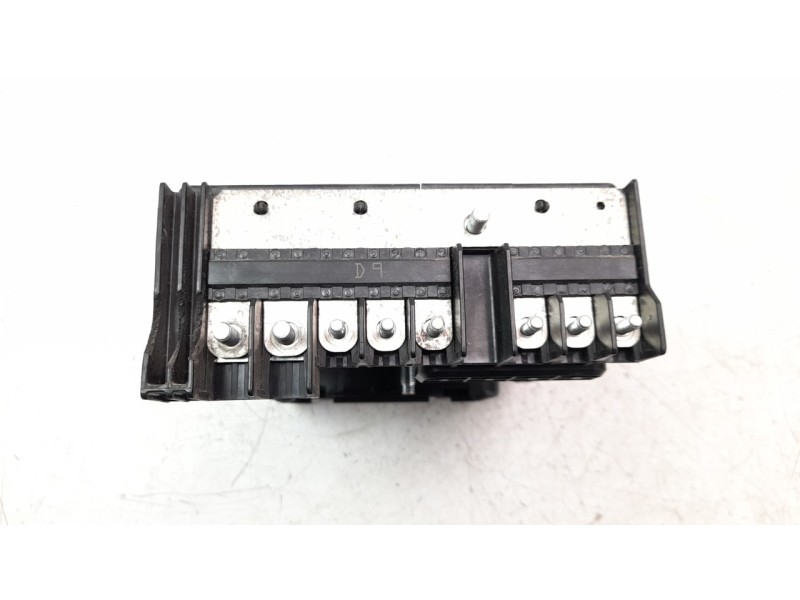 Recambio de caja reles / fusibles para volkswagen cc (358) 2.0 tdi referencia OEM IAM 3C0937125A  