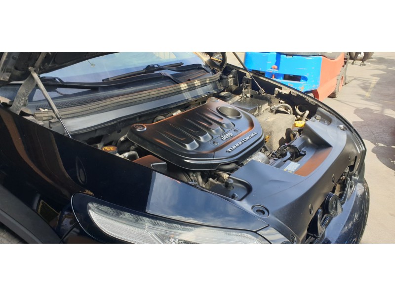 Recambio de centralita motor uce para jeep cherokee limited 4wd referencia OEM IAM 68236669AI  