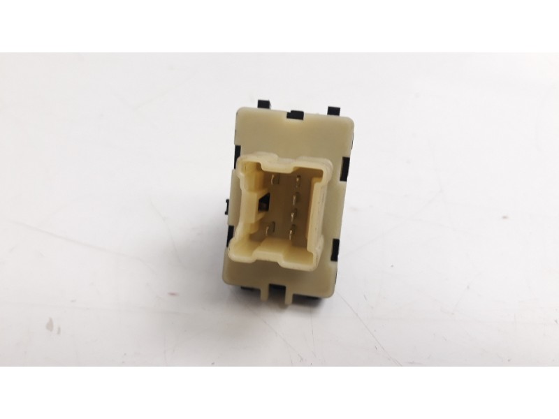 Recambio de mando elevalunas delantero derecho para renault clio iv 1.5 dci diesel fap referencia OEM IAM 254218614R  