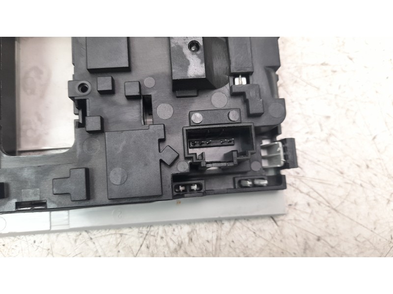 Recambio de luz interior para volkswagen t-roc 2.0 tdi referencia OEM IAM 2GA947105S  