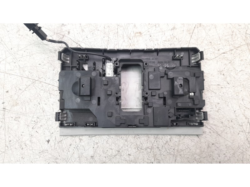 Recambio de luz interior para volkswagen t-roc 2.0 tdi referencia OEM IAM 2GA947105S  