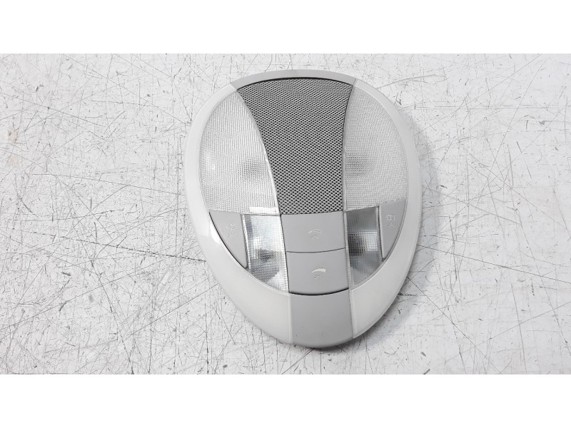 Recambio de luz interior para mercedes-benz clase e (w211) berlina 2.6 cat referencia OEM IAM A2118202001  