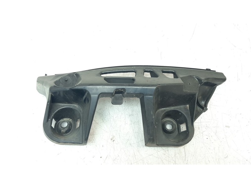 Recambio de moldura para mercedes-benz clase cla (w117) shooting brake cla 200 d (117.908) referencia OEM IAM A1178850765  