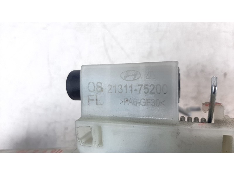 Recambio de maneta exterior delantera izquierda para hyundai kona 1.0 tgdi cat referencia OEM IAM 2131175200  