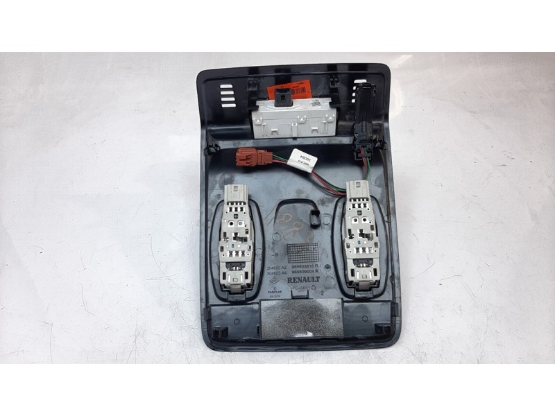 Recambio de luz interior para renault clio v zen referencia OEM IAM 969803518R  