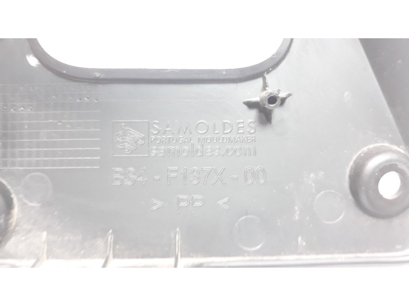 Recambio de moldura para yamaha xsr 700 referencia OEM IAM B34F137X00  