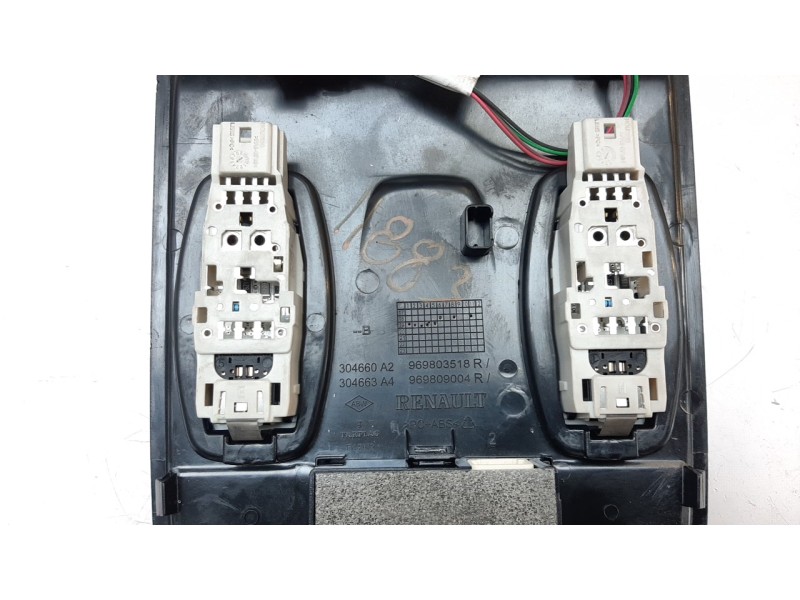 Recambio de luz interior para renault clio v zen referencia OEM IAM 969803518R  