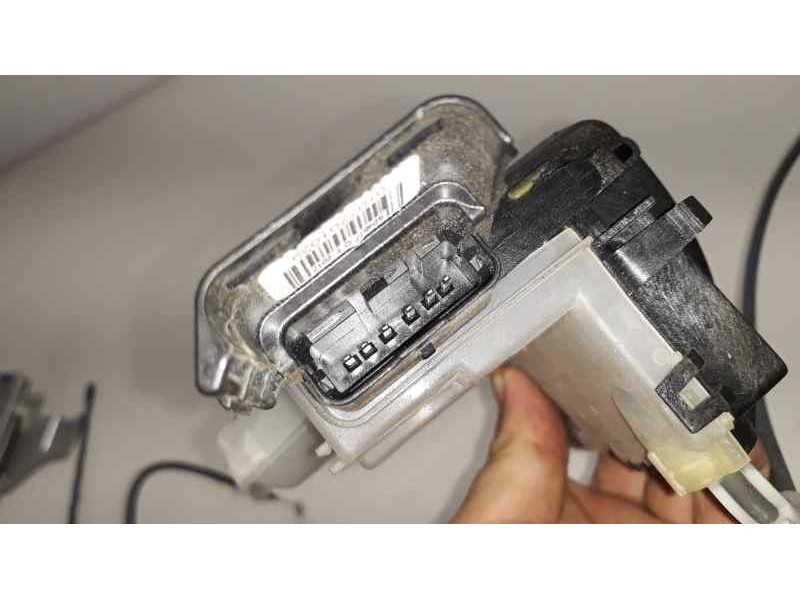 Recambio de cerradura puerta trasera derecha para citroen c3 business referencia OEM IAM 123984  
