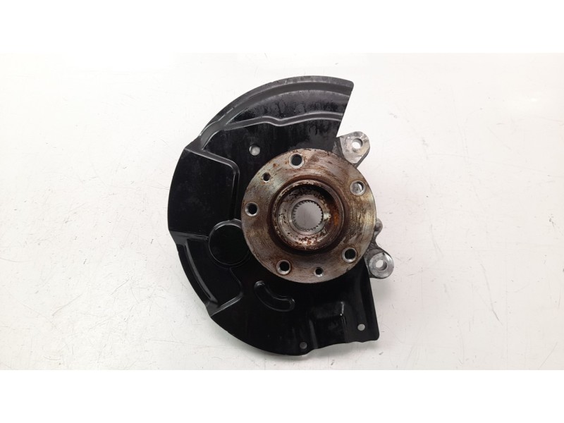 Recambio de mangueta delantera derecha para renault scenic iv 1.2 tce energy referencia OEM IAM 400103354R  