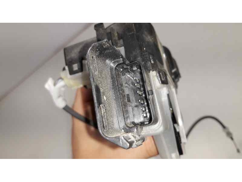 Recambio de cerradura puerta trasera izquierda para citroen c3 business referencia OEM IAM 9812398580  