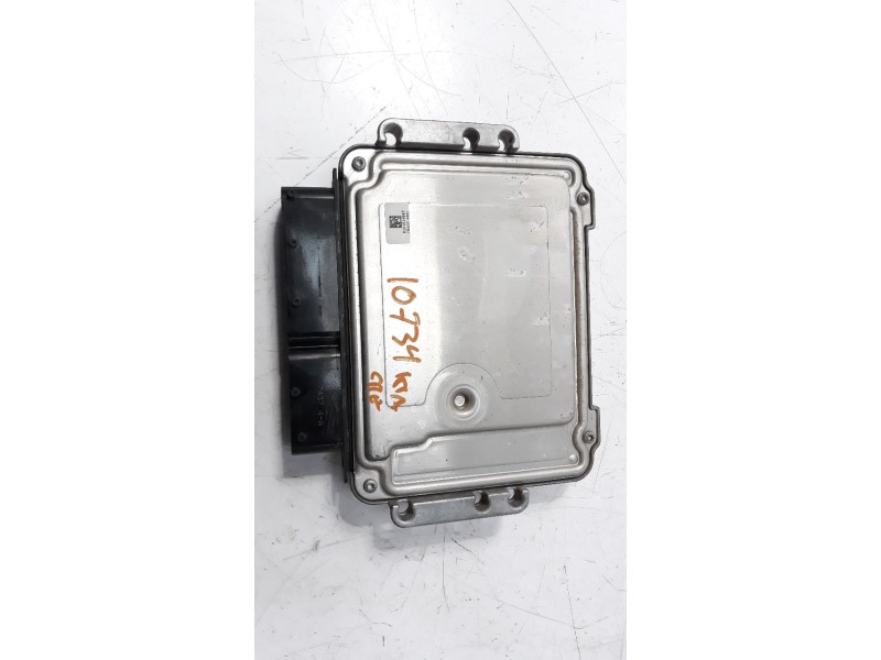 Recambio de centralita motor uce para kia cee´d 1.6 crdi cat referencia OEM IAM 391032A715  