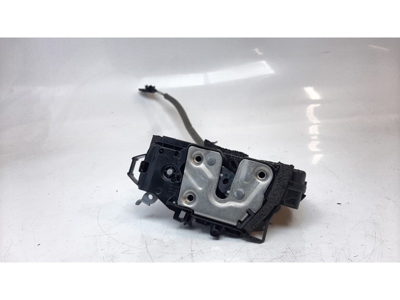 Recambio de cerradura puerta delantera derecha para renault clio v zen referencia OEM IAM 805029595R  