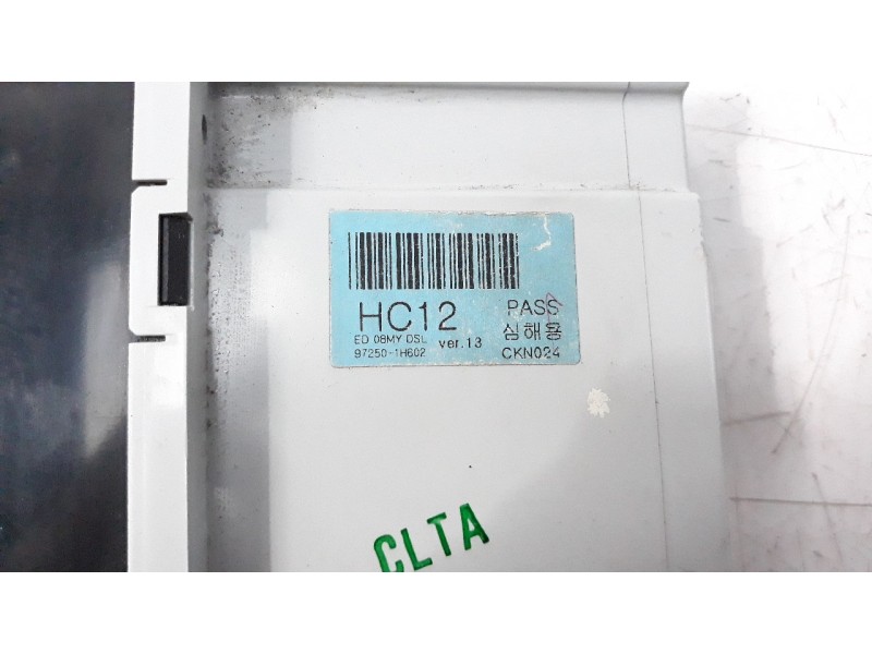 Recambio de mando climatizador para kia cee´d 1.6 crdi cat referencia OEM IAM 972501H602  