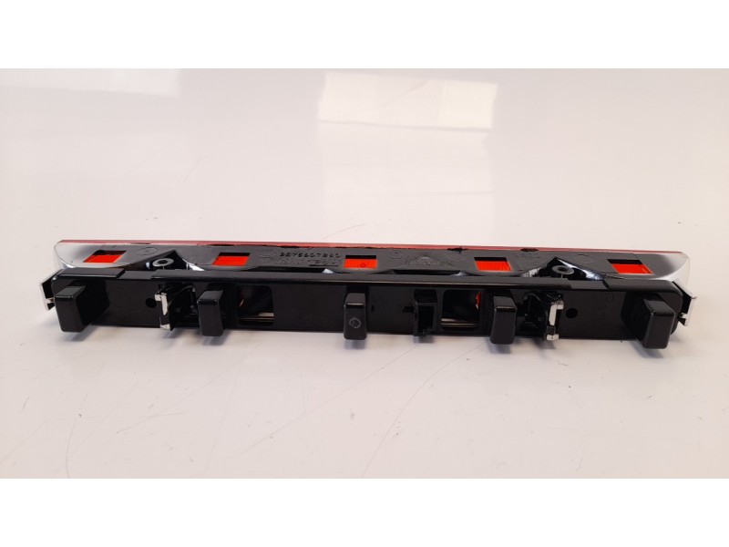 Recambio de luz central de freno para citroen c-elysée exclusive referencia OEM IAM 9675807280  