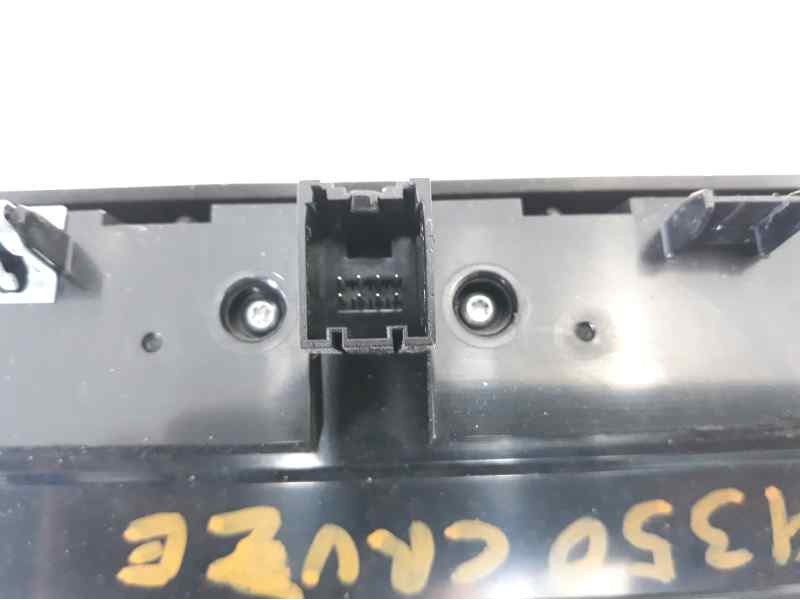 Recambio de sistema audio / radio cd para chevrolet cruze lt referencia OEM IAM 94563271  