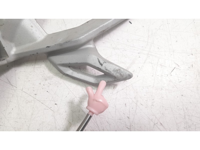 Recambio de estribos laterales para triumph tiger tiger 1200 gt pro (pv01) referencia OEM IAM T2082142 T2088615 