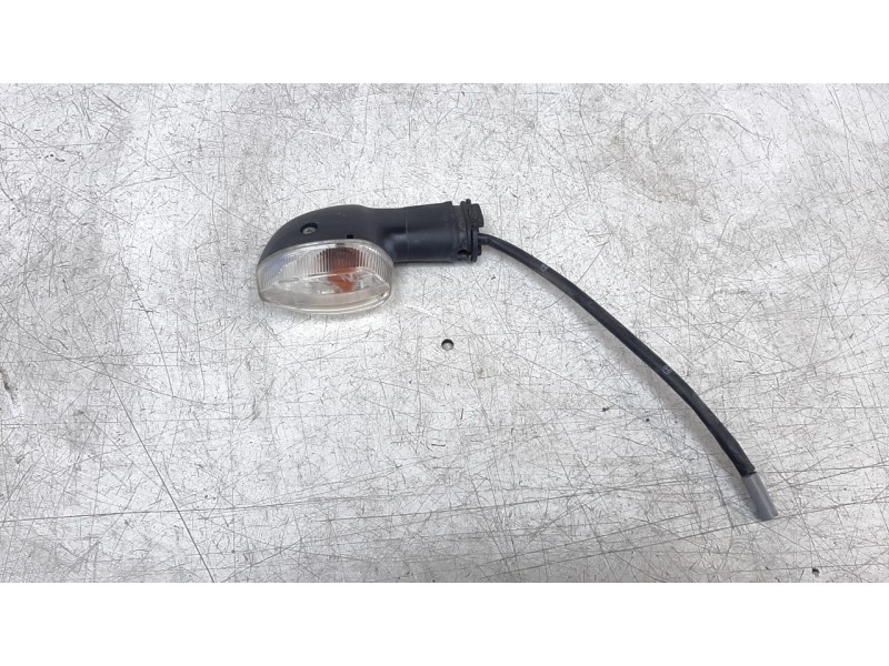 Recambio de piloto delantero izquierdo para yamaha xsr 700 referencia OEM IAM 2PN8331000  