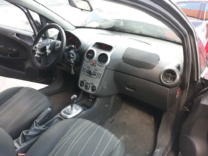 opel corsa d del año 2009