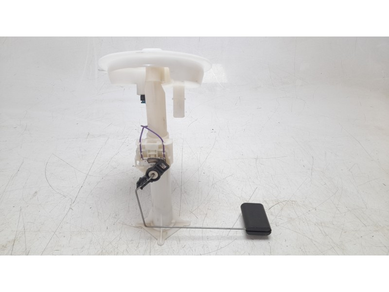 Recambio de bomba combustible para ford mustang convertible gt referencia OEM IAM JR3C9275AC  