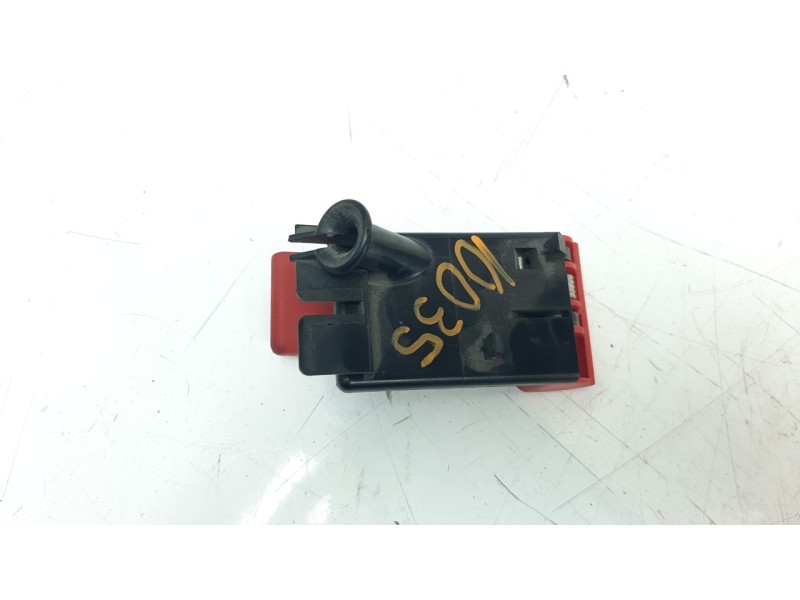 Recambio de cerradura capo para mercedes-benz clase cla (w117) shooting brake cla 200 d (117.908) referencia OEM IAM A2048800900