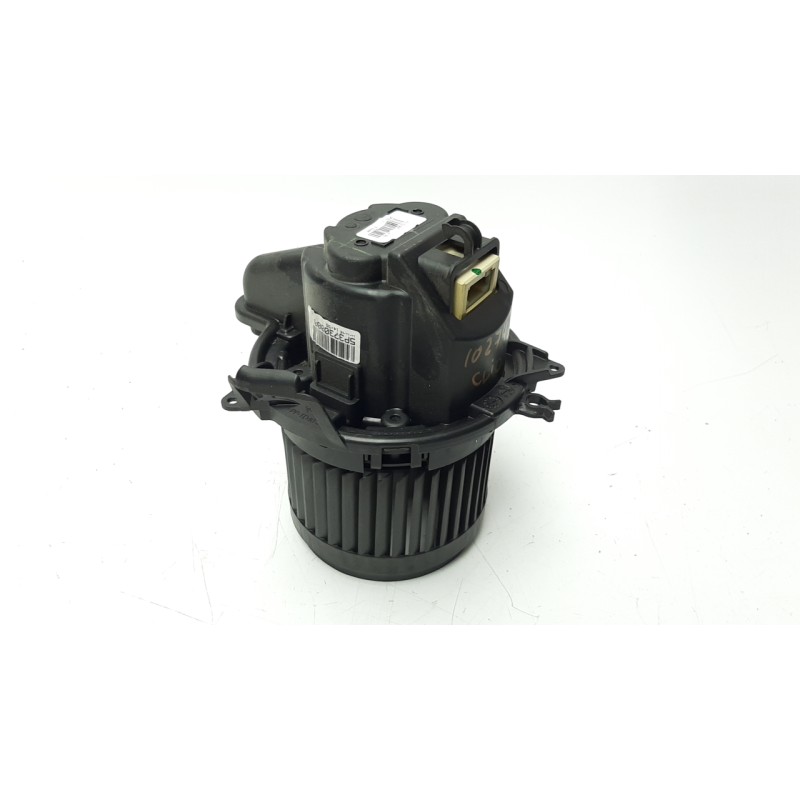Recambio de ventilador calefaccion para renault clio iv 1.5 dci diesel fap referencia OEM IAM 5R5833500  