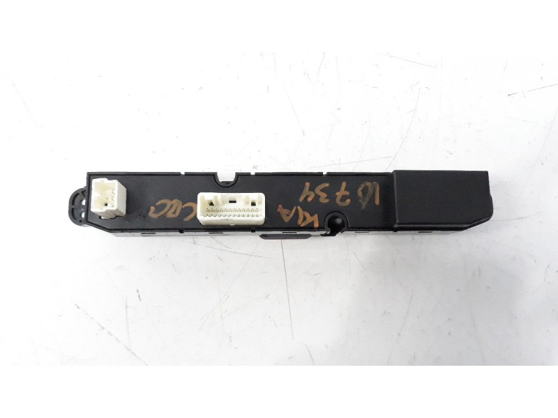 Recambio de warning para kia cee´d 1.6 crdi cat referencia OEM IAM 937001H000  