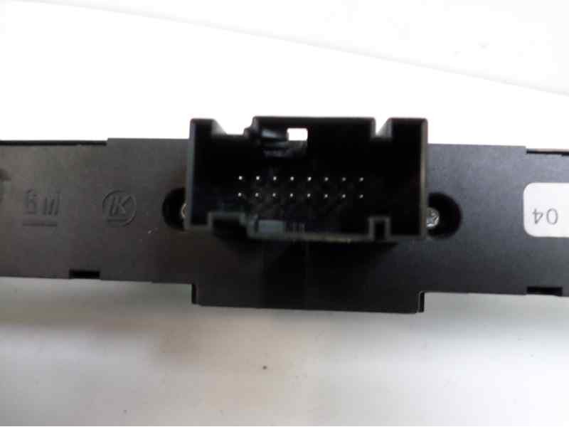 Recambio de warning para opel astra h berlina enjoy referencia OEM IAM 03758075  